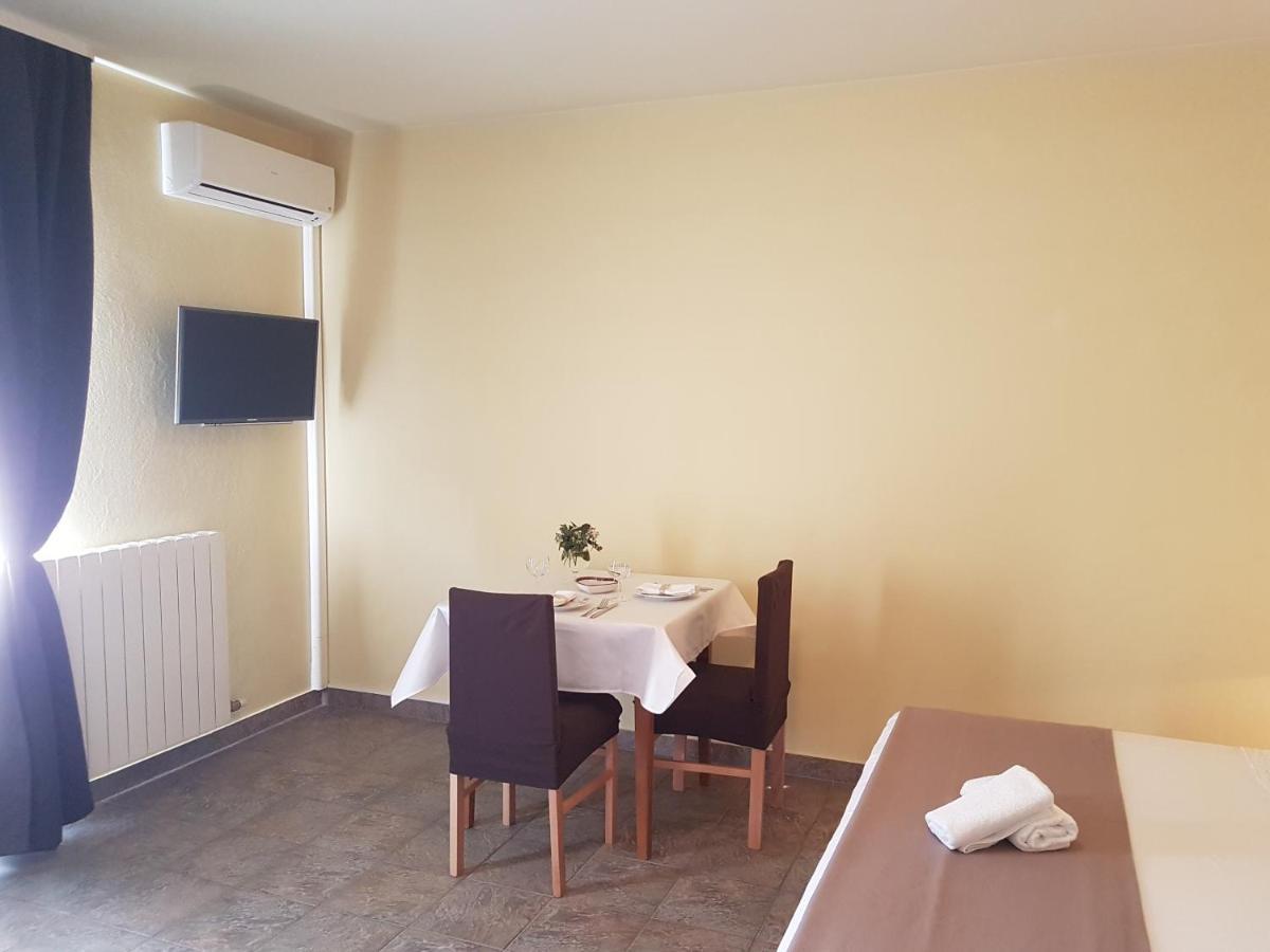 Cosy Villa Near The Beach Задар Екстериор снимка