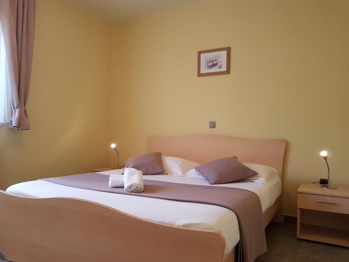 Cosy Villa Near The Beach Задар Екстериор снимка