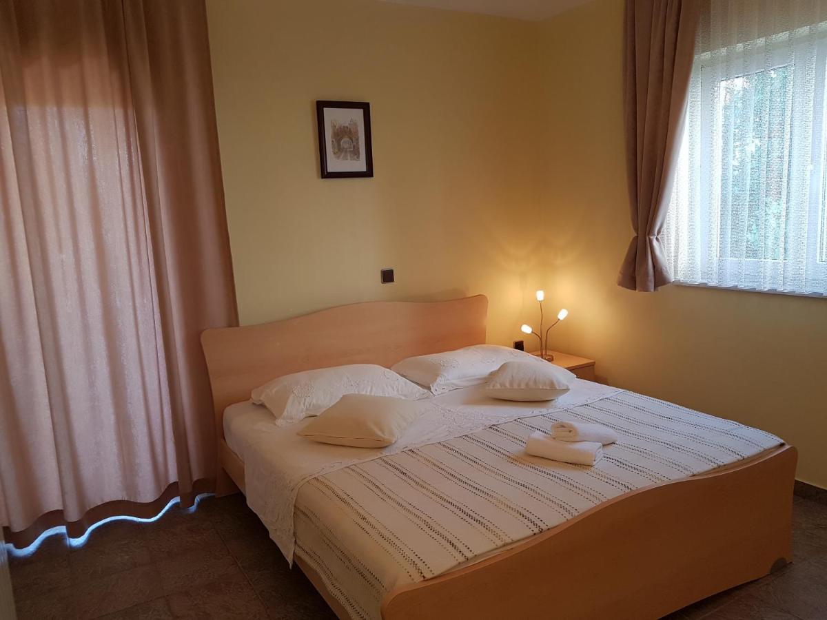 Cosy Villa Near The Beach Задар Екстериор снимка