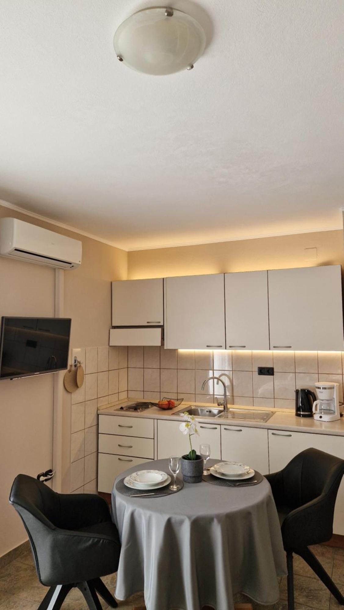 Cosy Villa Near The Beach Задар Екстериор снимка