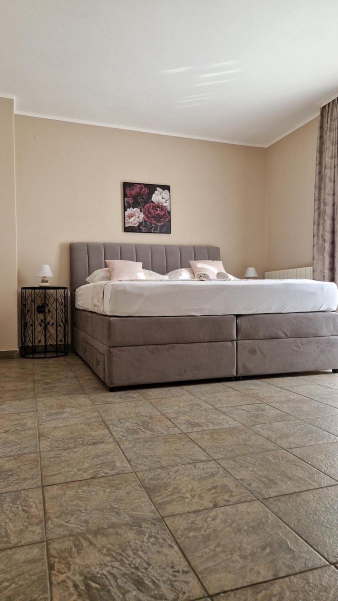 Cosy Villa Near The Beach Задар Екстериор снимка