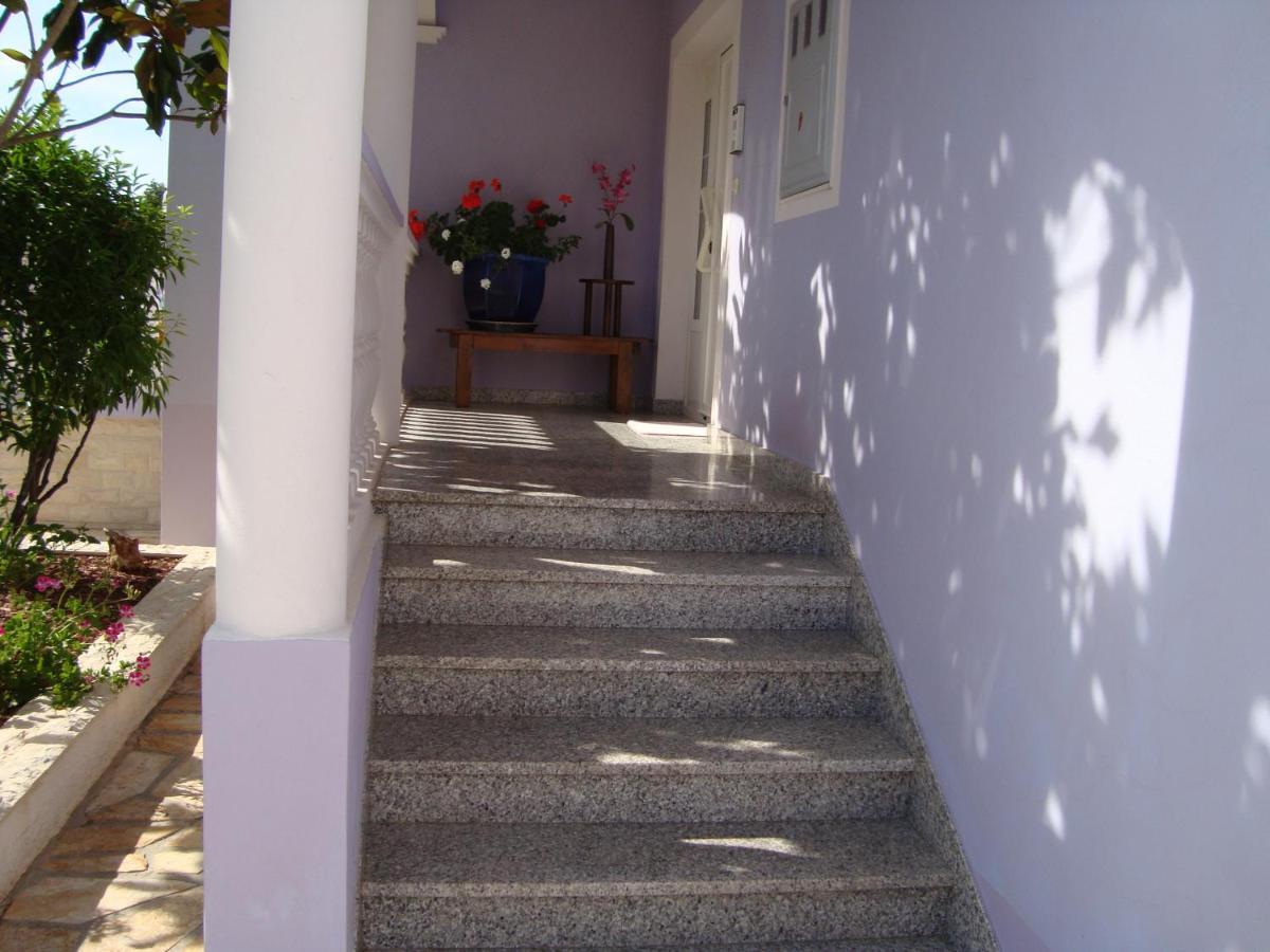 Cosy Villa Near The Beach Задар Екстериор снимка