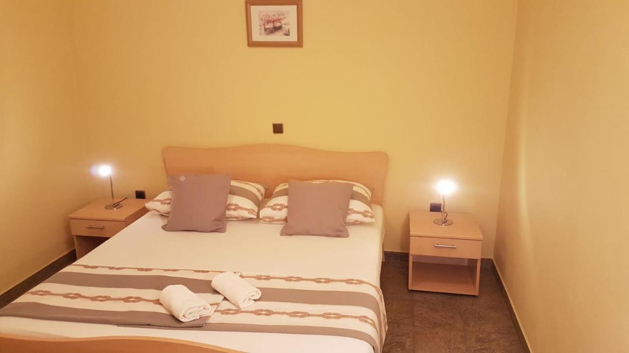 Cosy Villa Near The Beach Задар Екстериор снимка