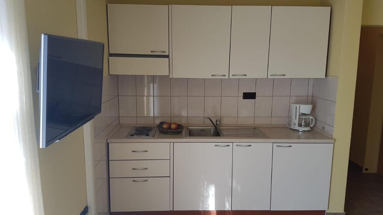 Cosy Villa Near The Beach Задар Екстериор снимка