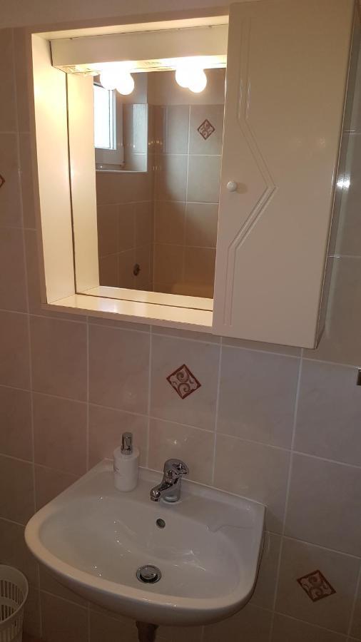 Cosy Villa Near The Beach Задар Екстериор снимка
